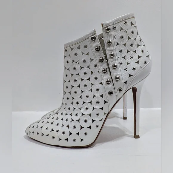Alaia White Leather Laser Cut Heeled Boots with Grommets - Picture 1 of 10